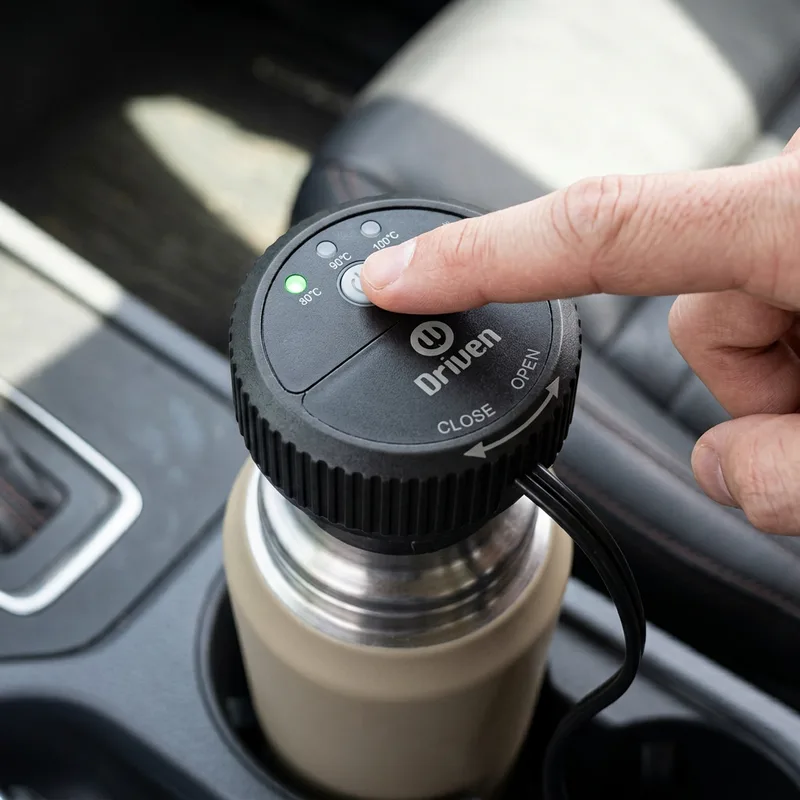 Dedo accionando el selector del Flamate con el indicador de 80 grados encendido
